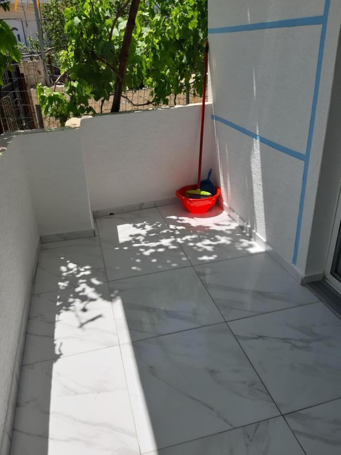 Apartament Luani Ксамил Екстериор снимка