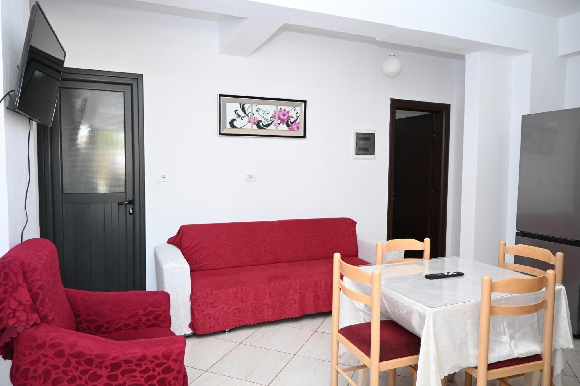 Apartament Luani Ксамил Стая снимка