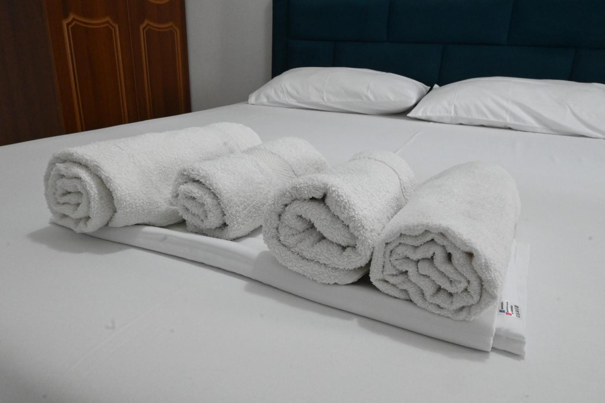 Apartament Luani Ксамил Стая снимка